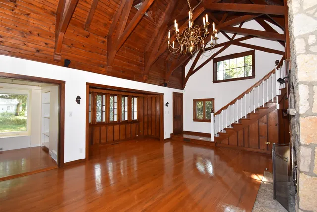 $3,000 | 769 Arrowhead Drive, Fontana, WI 53125