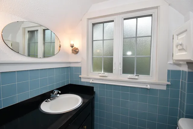 $3,000 | 769 Arrowhead Drive, Fontana, WI 53125