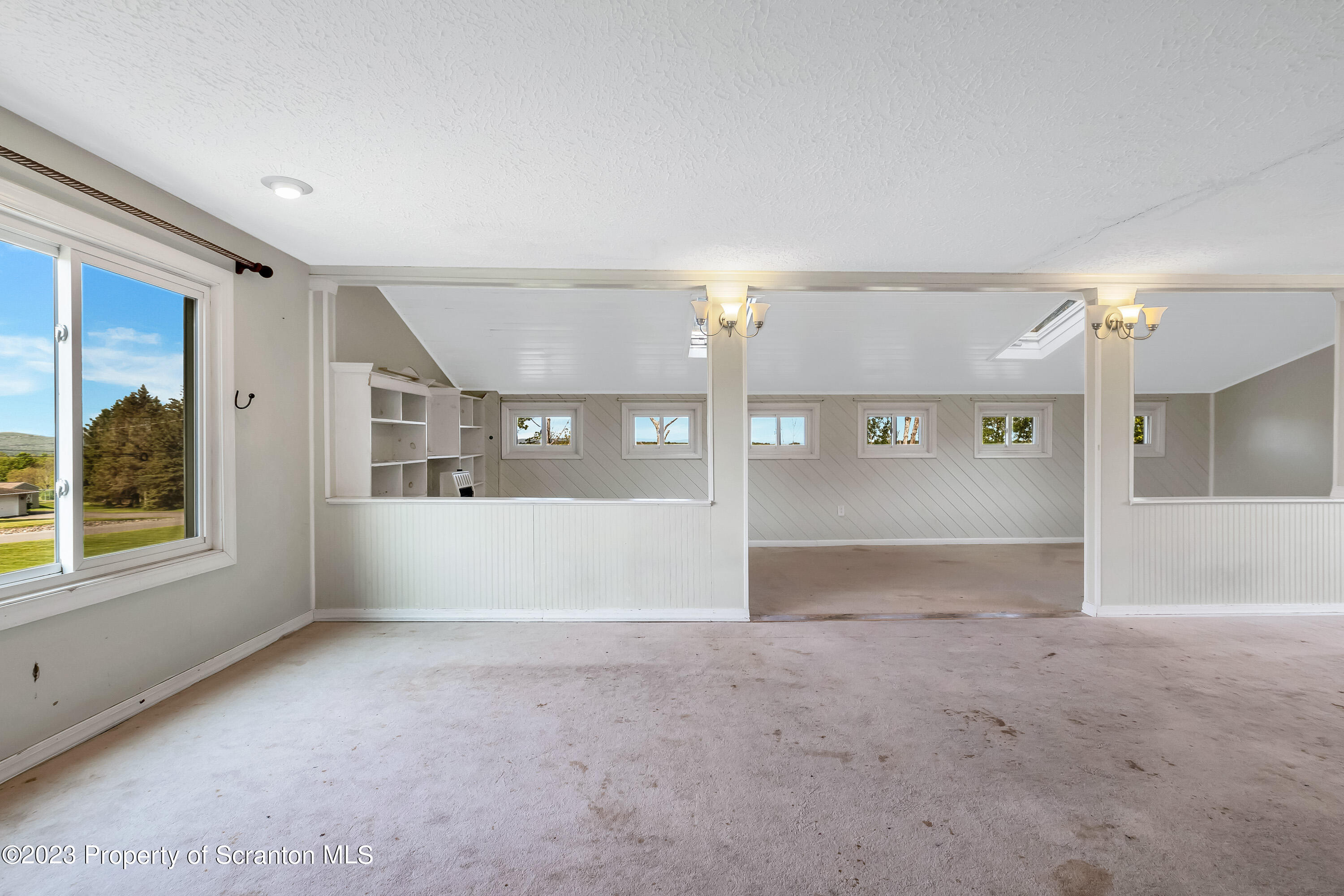 55 Mundro Road Scott Township, PA 18447 - Photo 3 of 61 Gallery Image 3