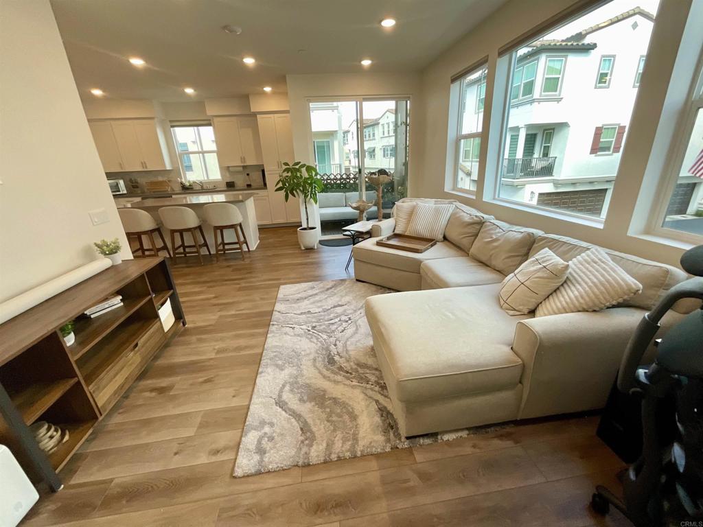 419 Atlas Escondido, CA 92025 - Photo 7 of 50