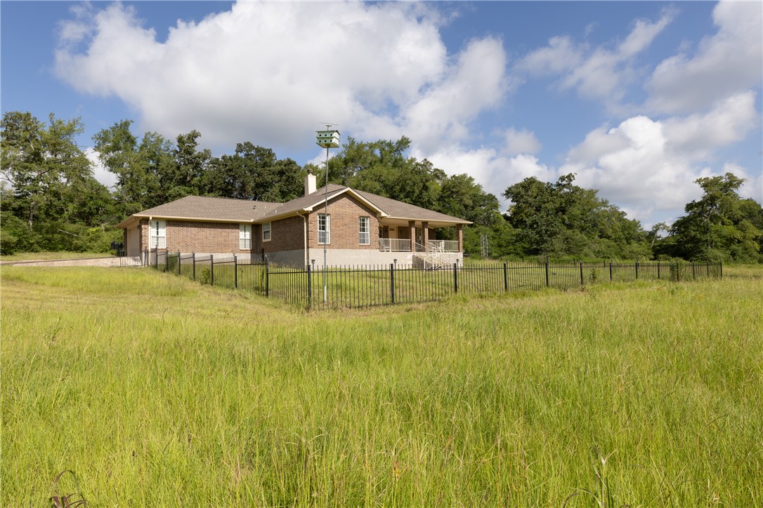 4074 Bucksnort Road Franklin, TX 77856 - Photo 21 of 41