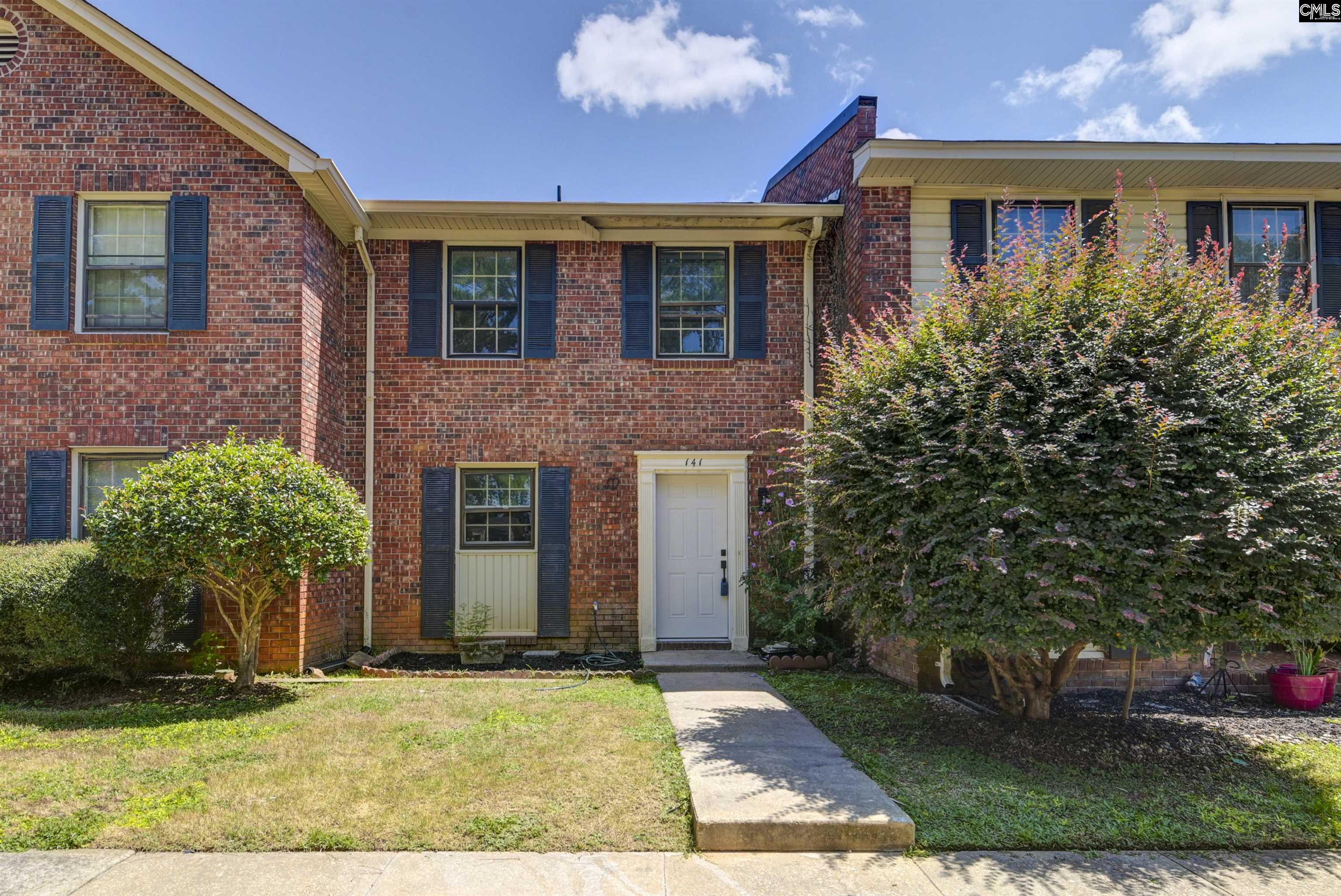 141 Jefferson Place Columbia, SC 29212 - Photo 2 of 36