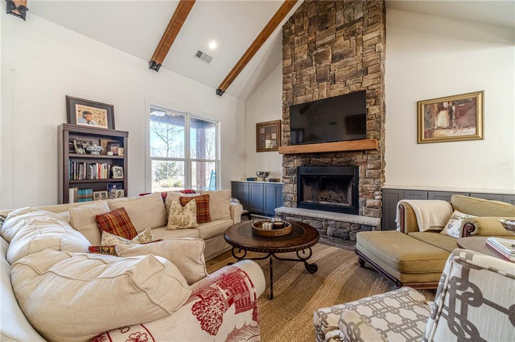 5304 South Apple Valley Road Jefferson, GA 30549 - Photo 7 of 57