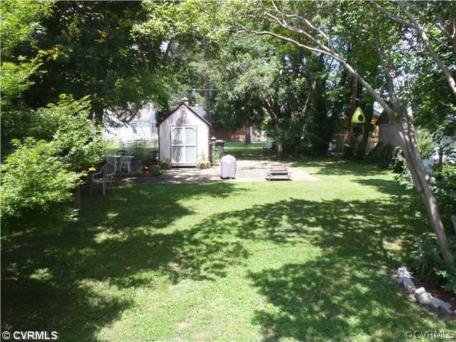 1802 Newman Road Richmond, VA 23231 - Photo 2 of 11 Exterior Back - Gorgeous back yard to enjoy! Deta