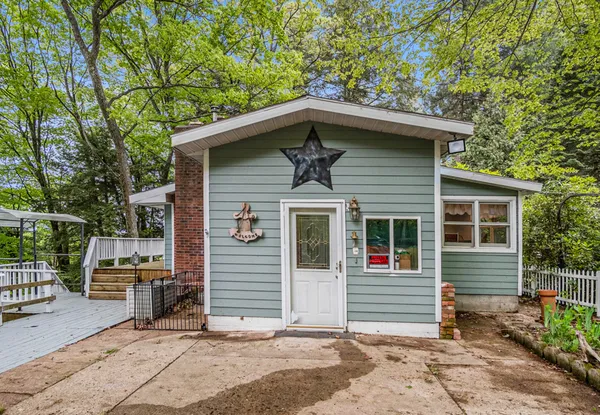 $328,900 | 4468 Teal Lane, Newaygo, MI 49337
