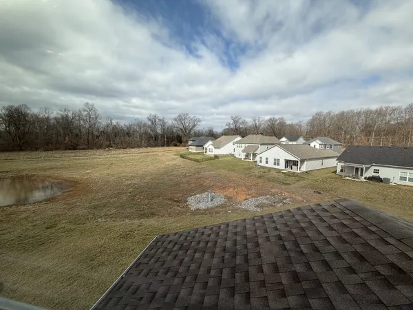 $2,300 | 213 Tartan Drive, Clarksville, TN 37043