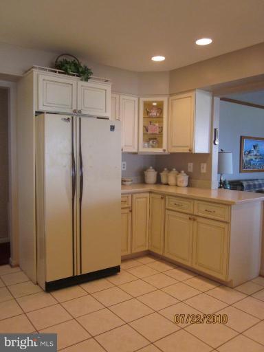3728 Thomas Point Road Annapolis, MD 21403 - Photo 14 of 30 Kitchen #3