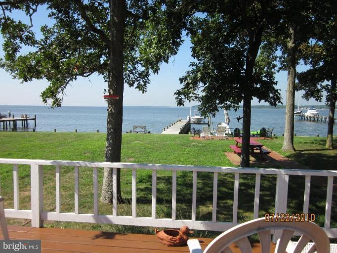 3728 Thomas Point Road Annapolis, MD 21403 - Photo 22 of 30 Deck - View from