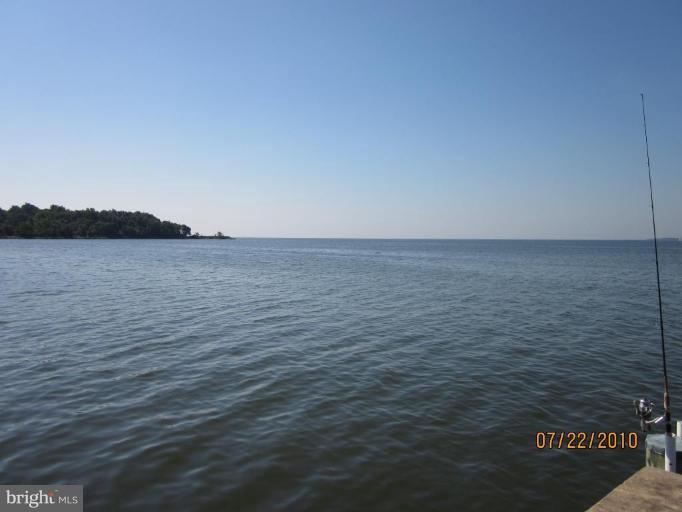 3728 Thomas Point Road Annapolis, MD 21403 - Photo 7 of 30 Bay View 1