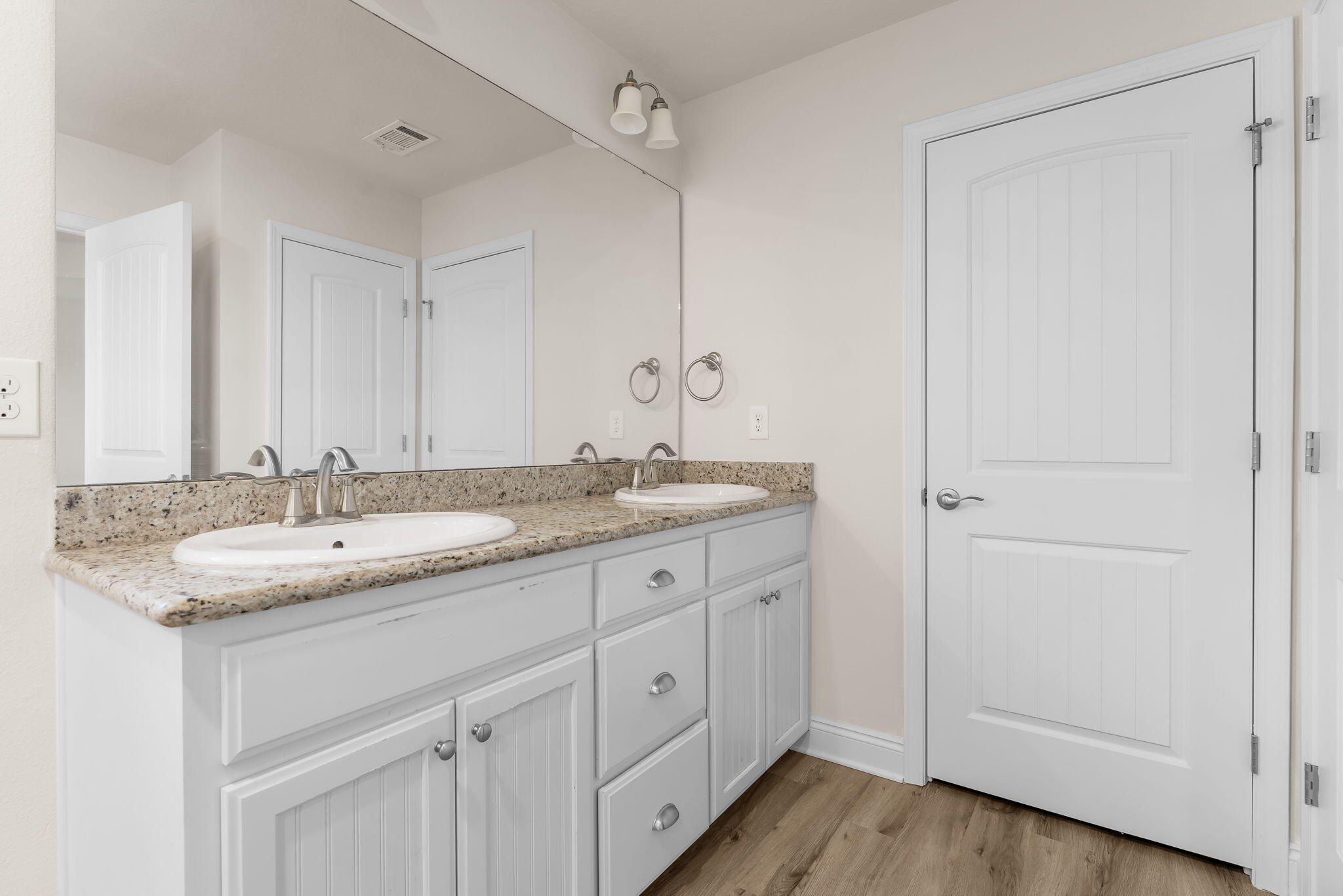 120 Brandywine Road Freeport, FL 32439 - Photo 24 of 29 a bathroom with a granite countertop sink and a mirror