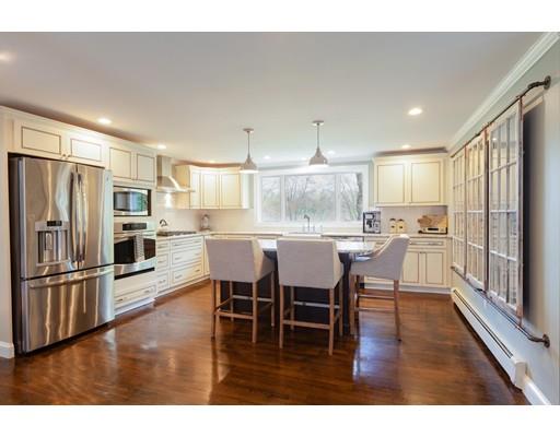 63 Dover Road Westwood, MA 02090 - Photo 4 of 37 Gallery Image 4