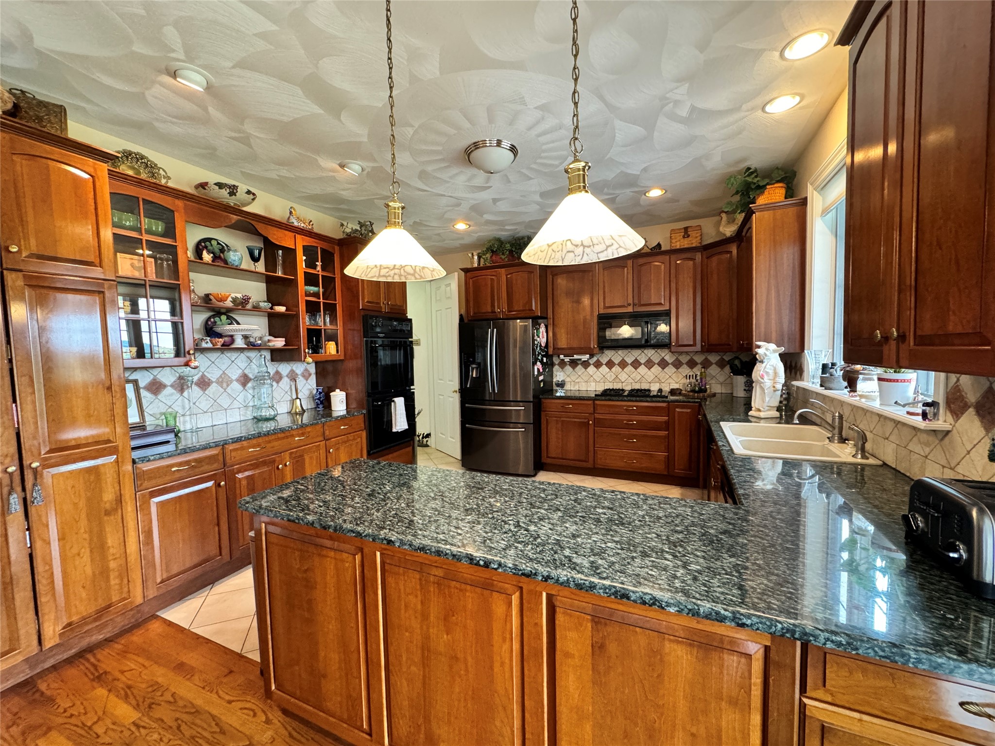 3701 Sally Piper Road Endicott, NY 13760 - Photo 6 of 49