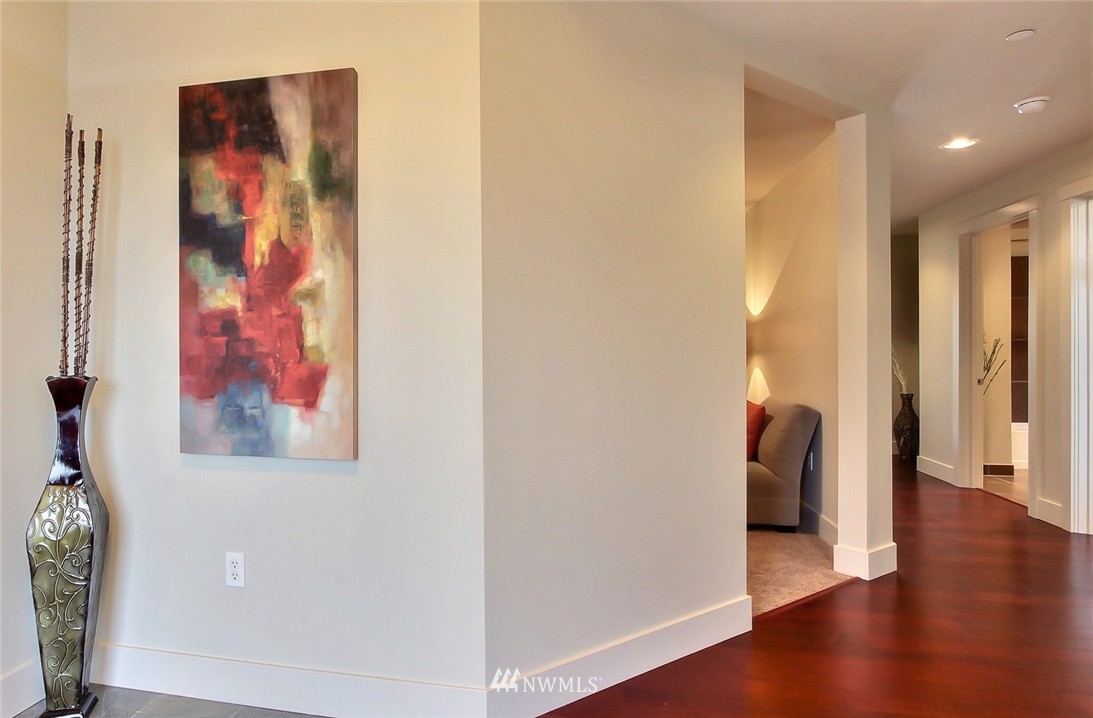 5204 North Bennett Street, Unit 206 Ruston, WA 98407 - Photo 2 of 13 Gallery Image 2