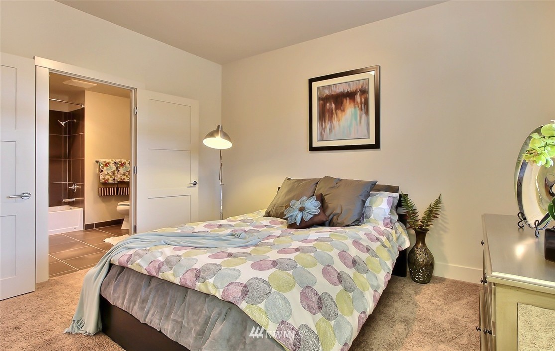 5204 North Bennett Street, Unit 206 Ruston, WA 98407 - Photo 5 of 13 Gallery Image 5