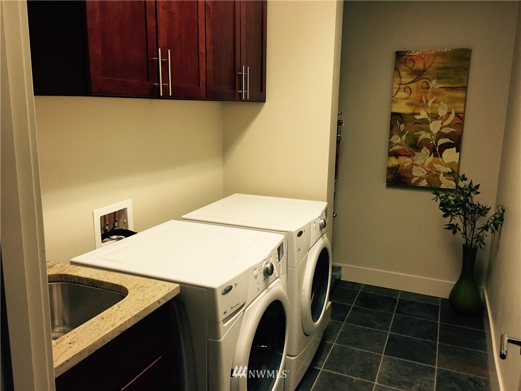 5204 North Bennett Street, Unit 206 Ruston, WA 98407 - Photo 6 of 13 Gallery Image 6