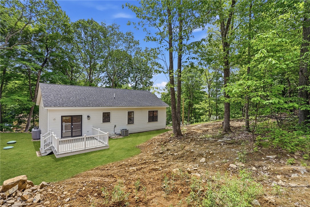 51 Birch Road Cumberland, RI 02864 - Photo 4 of 46
