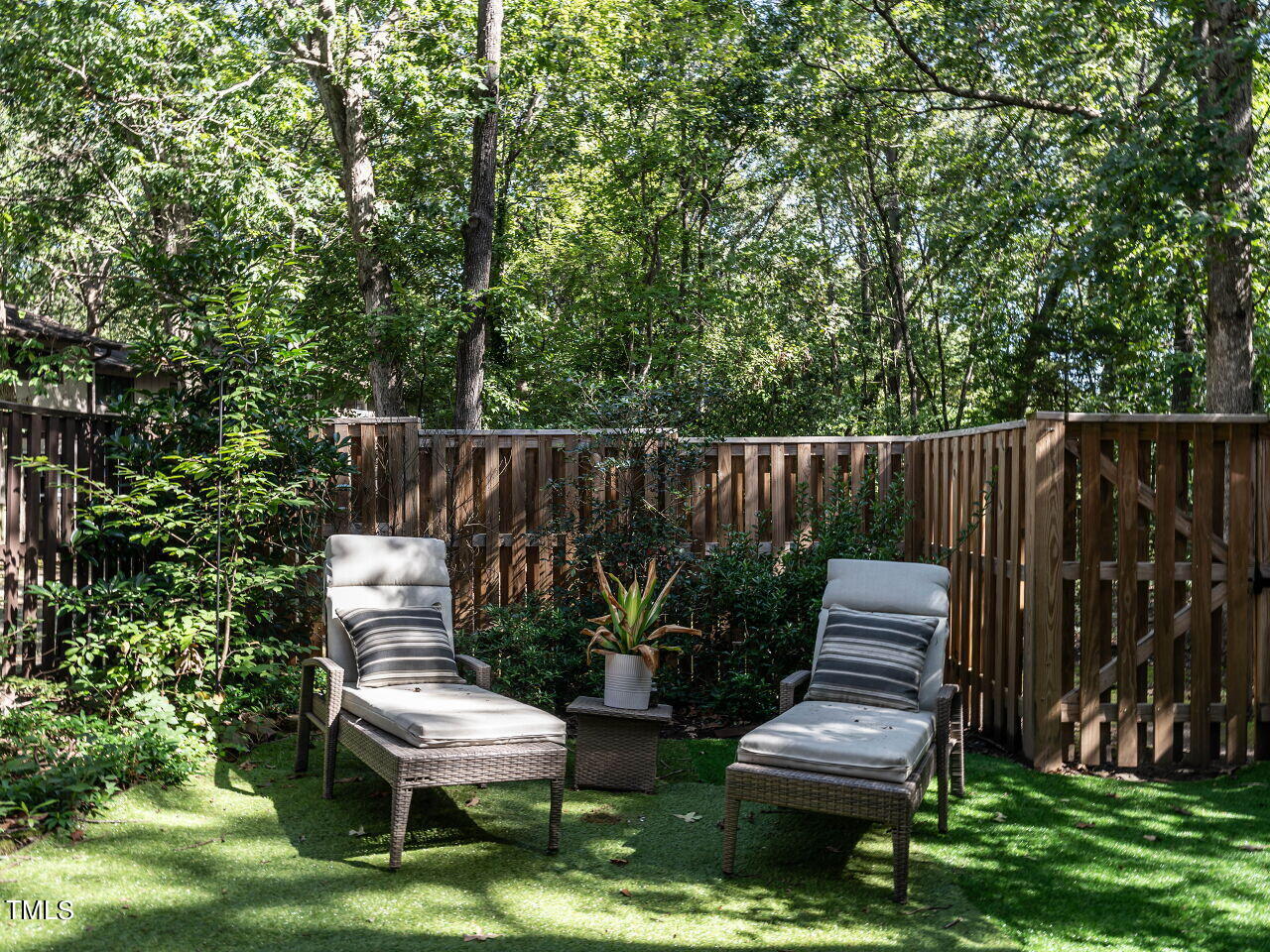 3903 Wendy Lane Raleigh, NC 27606 - Photo 19 of 35 026-1280x960-patio-backyard