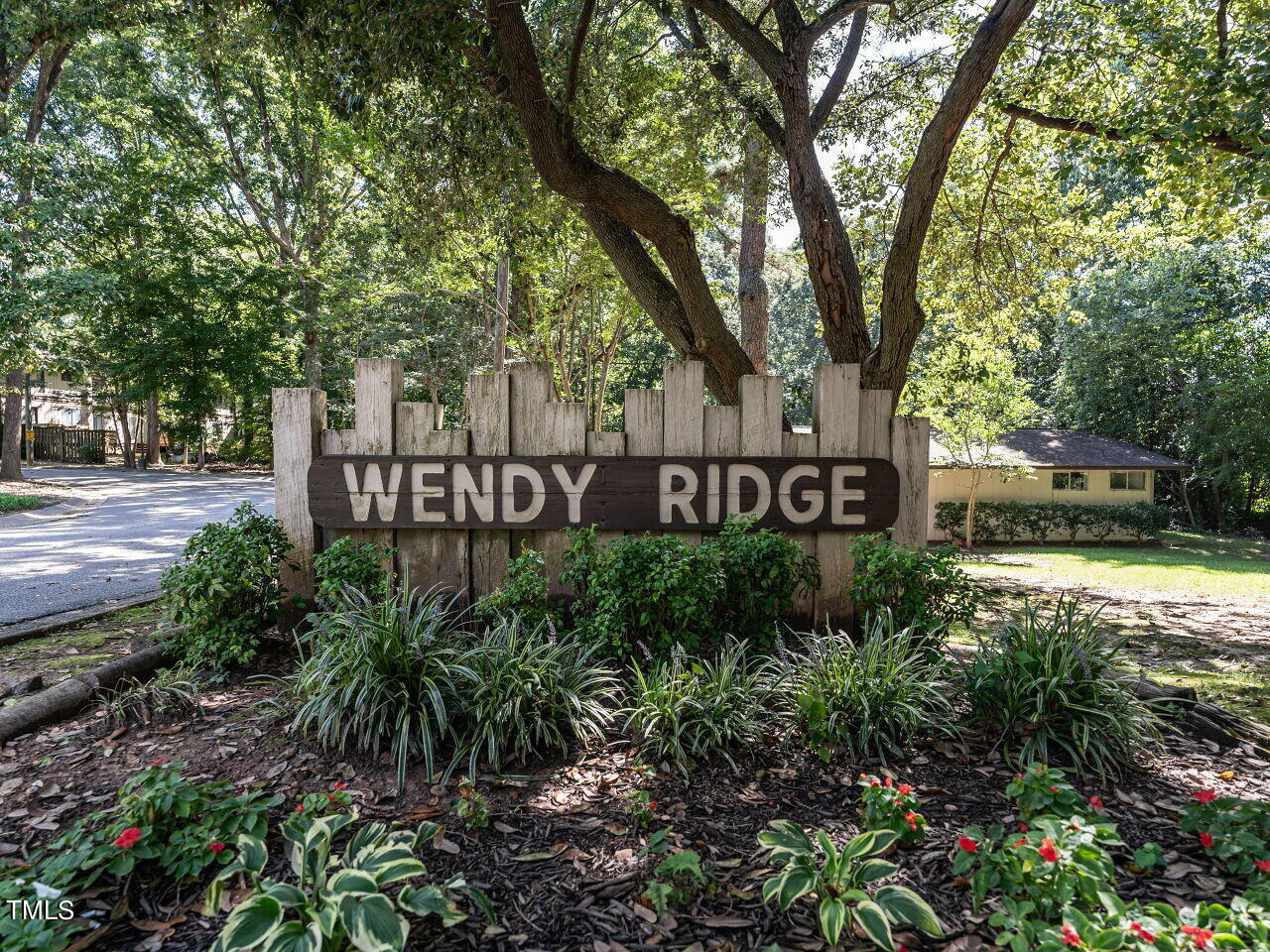 3903 Wendy Lane Raleigh, NC 27606 - Photo 27 of 35 027-1280x960-wendy-ridge