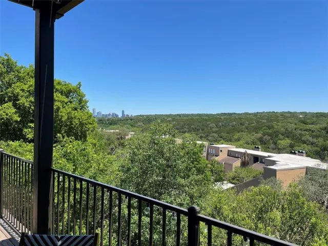 $2,095 | 1741 Spyglass Drive, Unit 228, Austin, TX 78746