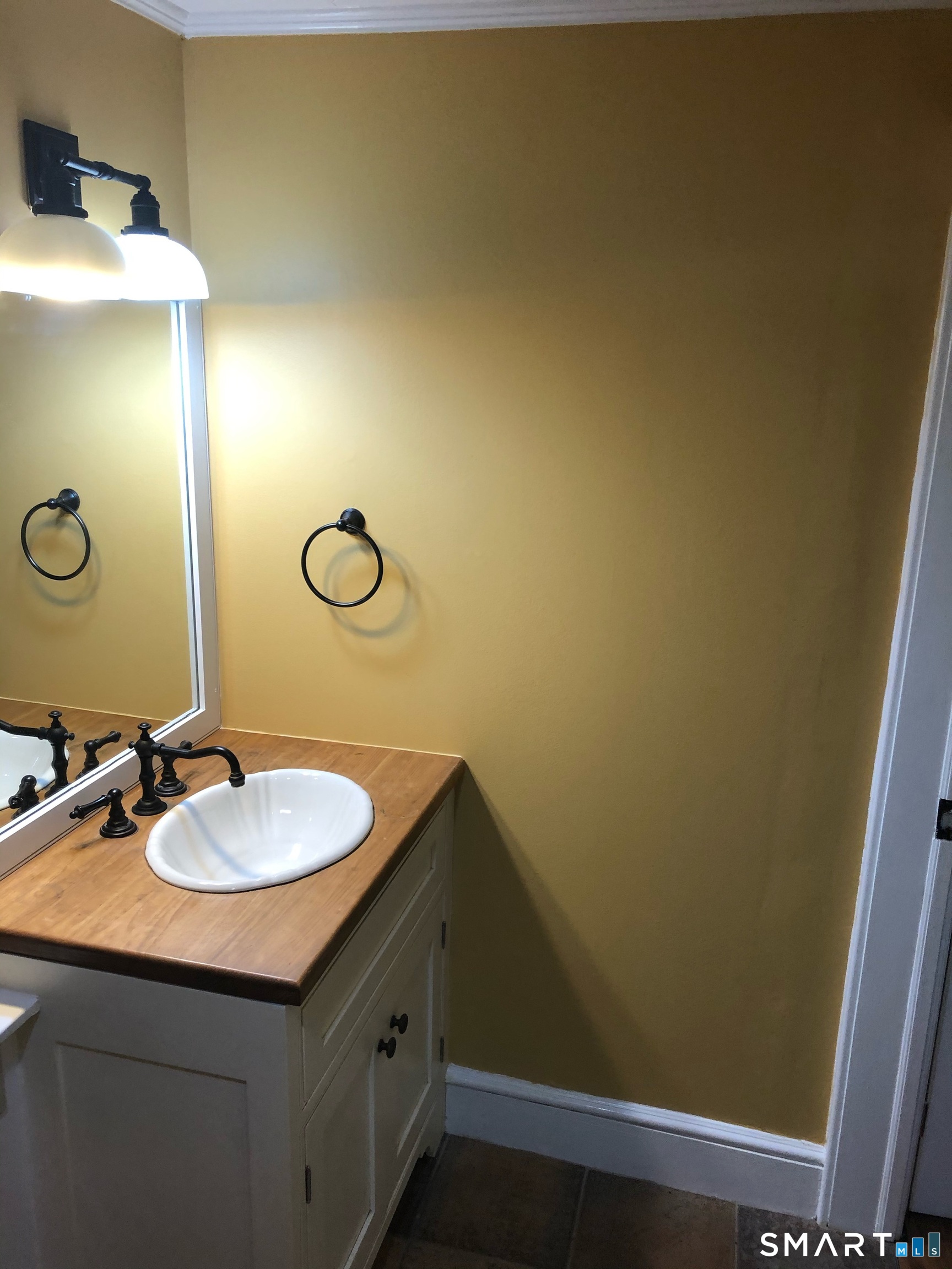 503 Danbury Road, Unit 1 Wilton, CT 06897 - Photo 12 of 15