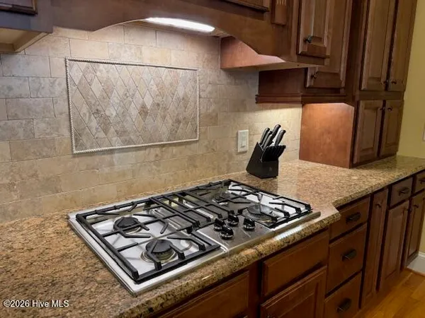 $749,000 | 705 Kensington Drive, Greenville, NC 27858
