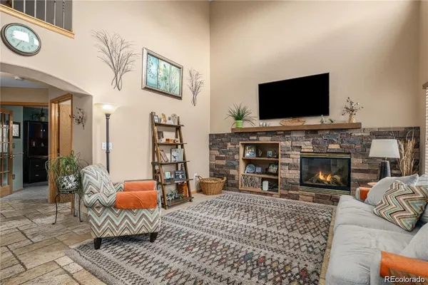 $900,000 | 6262 Braun Circle, Arvada, CO 80004