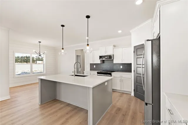 $419,900 | 8122 Farming Way, Charlestown, IN 47111