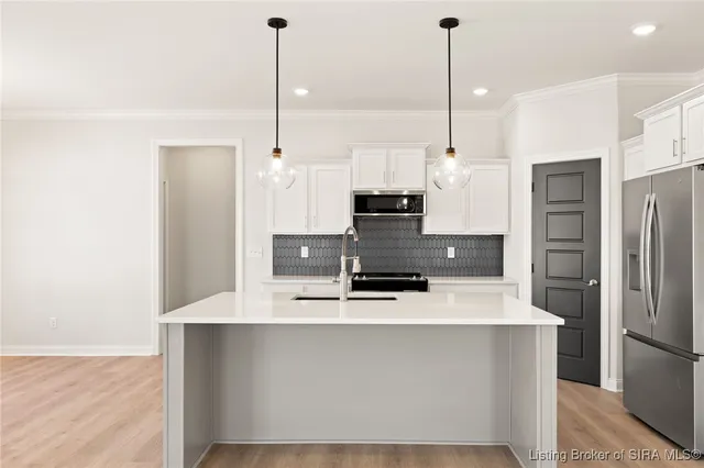 $419,900 | 8122 Farming Way, Charlestown, IN 47111