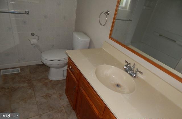 4 London Road Burlington, NJ 08016 - Photo 13 of 23 Gallery Image 13