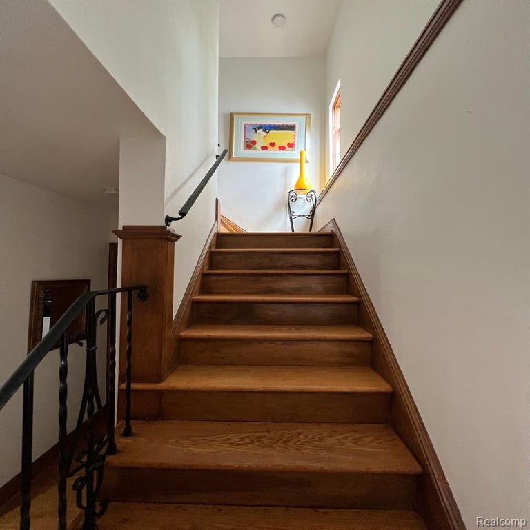 262 Fisher Road Grosse Pointe Farms, MI 48230 - Photo 19 of 47