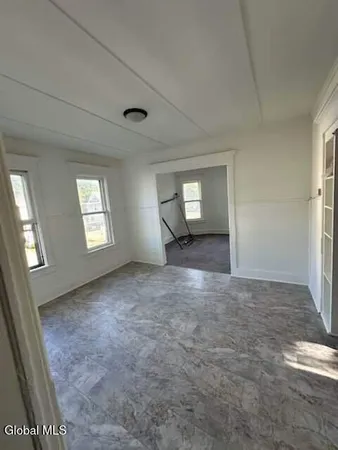 $1,200 | 169 Kingsboro Avenue, Gloversville, NY 12078