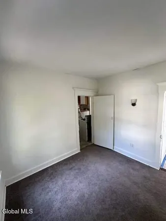 $1,200 | 169 Kingsboro Avenue, Gloversville, NY 12078