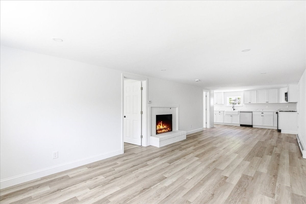 64 Rose Point Avenue Wareham, MA 02576 - Photo 17 of 37