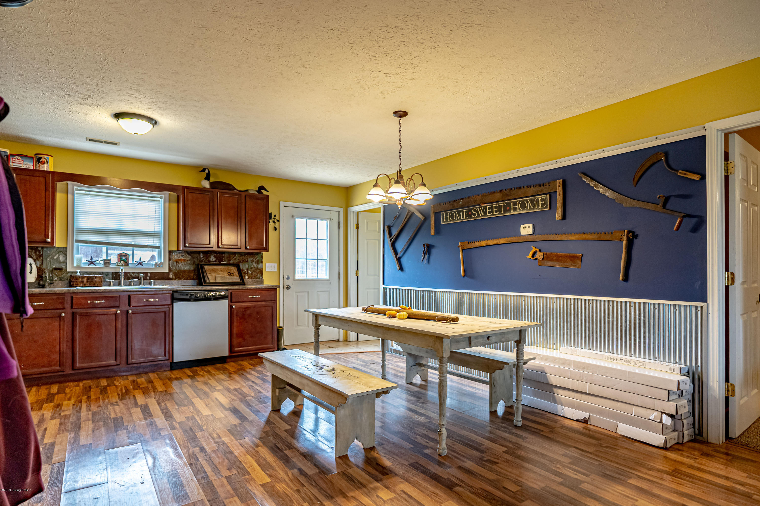 3353 Sunbeam Road Leitchfield, KY 42754 - Photo 7 of 63 DSC01107