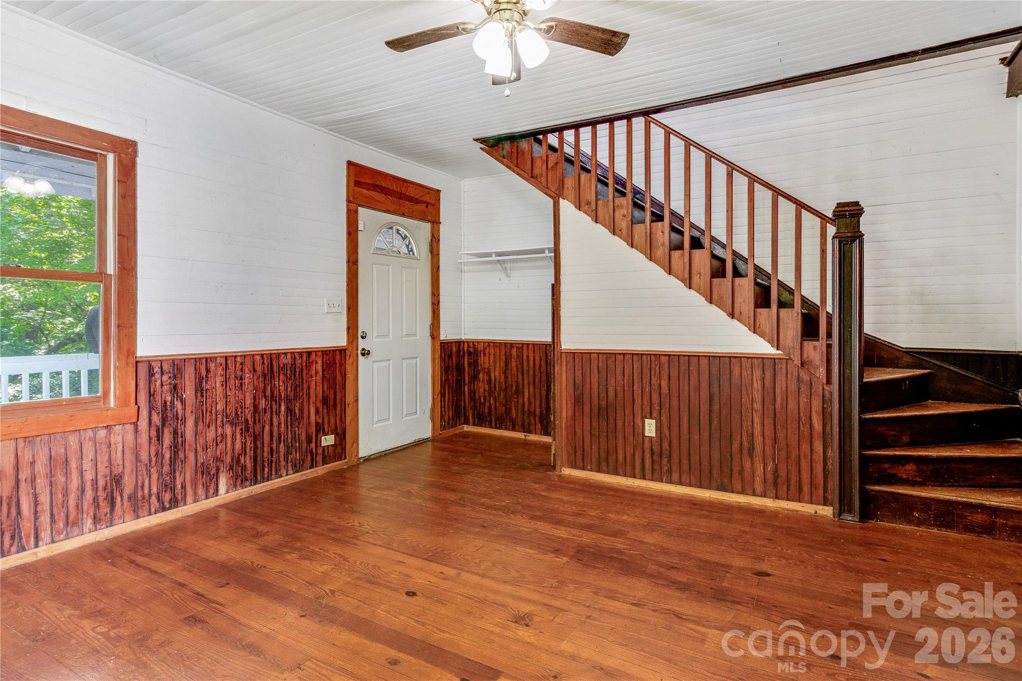 182 Wakti Ridge Road Saluda, NC 28773 - Photo 4 of 17 Gallery Image 4