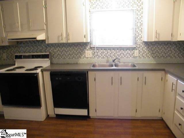 281 Tillbrook Fountain Inn, SC 29644 - Photo 3 of 12