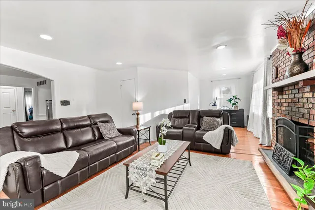 $380,000 | 13 Alvil Road, Wilmington, DE 19805