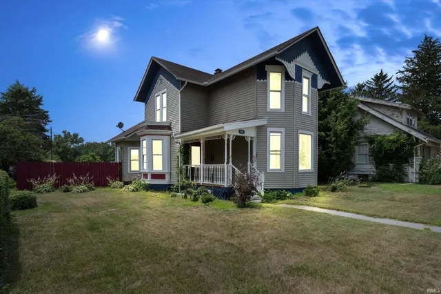 $199,000 | 314 Roosevelt Road, Walkerton, IN 46574