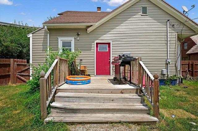 $199,000 | 314 Roosevelt Road, Walkerton, IN 46574