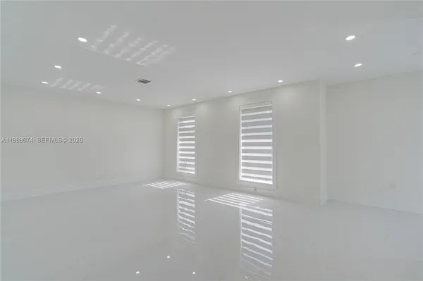 $4,200 | Pinecrest, Pinecrest, FL 33156