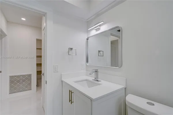 $4,200 | Pinecrest, Pinecrest, FL 33156