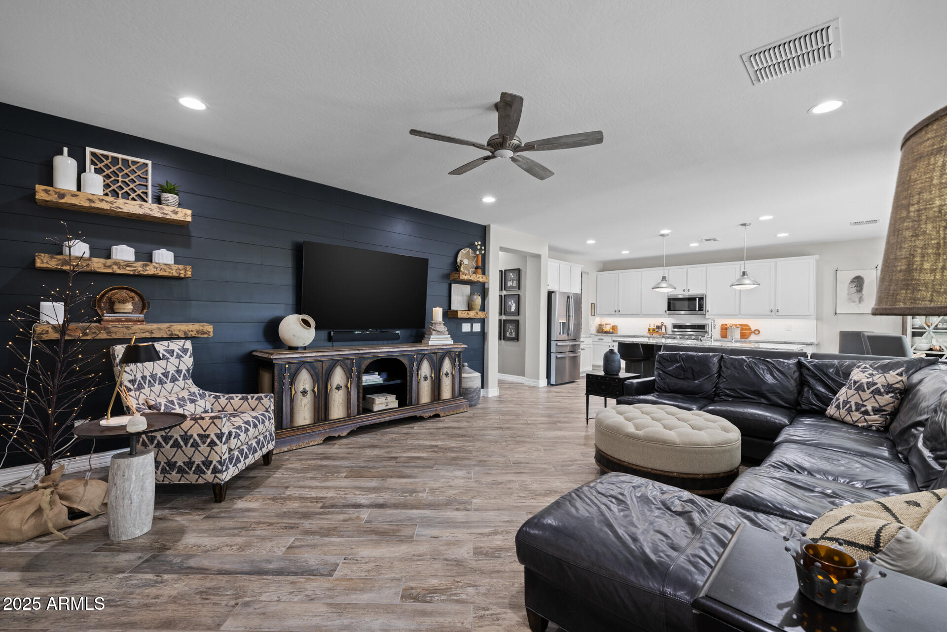 5729 South Winchester Mesa, AZ 85212 - Photo 14 of 85 15) GREAT ROOM
