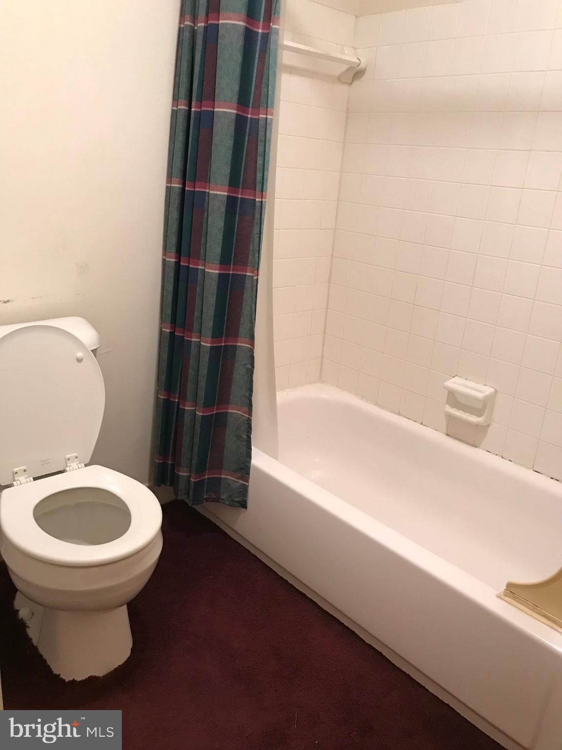 9921 Bustleton Avenue, Unit Q12 Philadelphia, PA 19115 - Photo 17 of 21