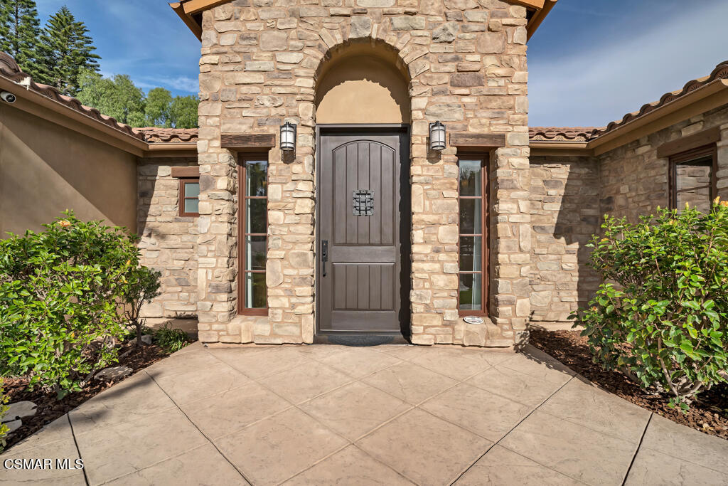 1660 San Rafael Way Camarillo, CA 93012 - Photo 11 of 63 1660 San Rafael Way- HsHProd-14