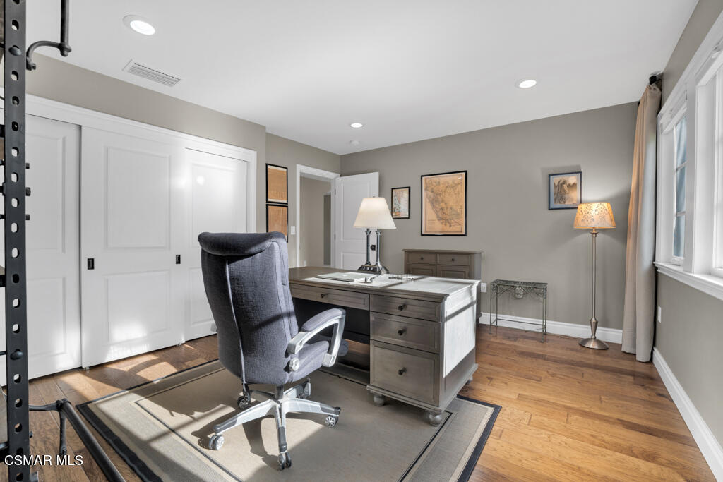 1660 San Rafael Way Camarillo, CA 93012 - Photo 26 of 63 a view of a workspace with furniture and a window