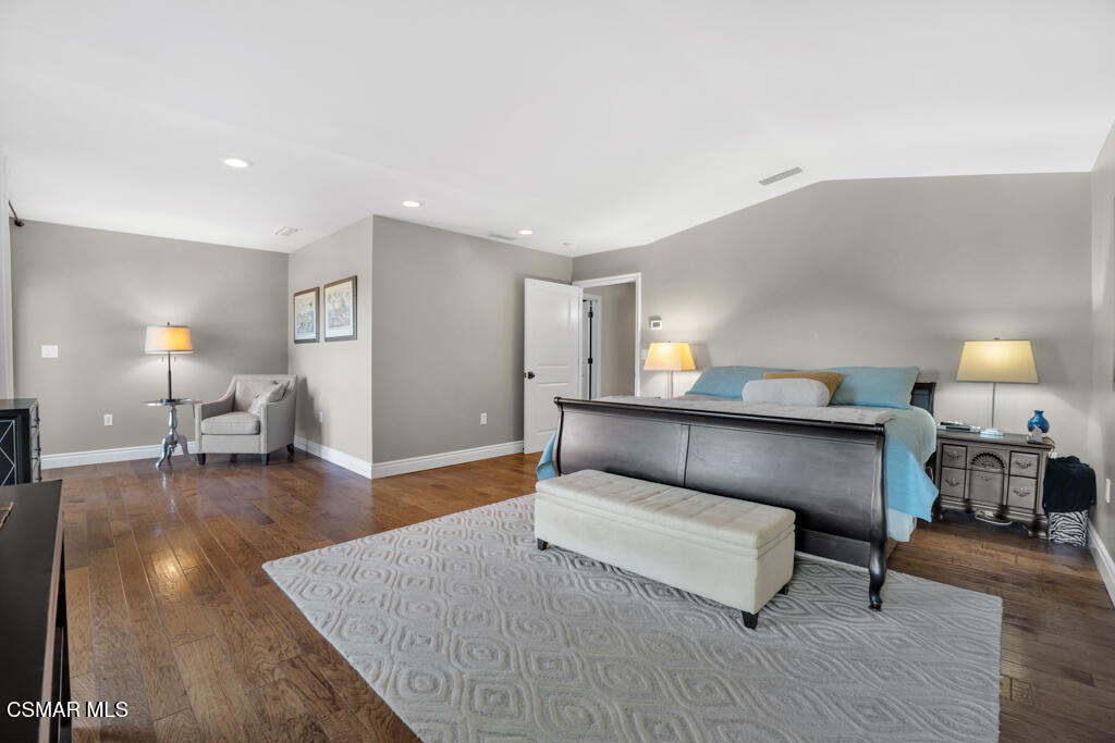 1660 San Rafael Way Camarillo, CA 93012 - Photo 30 of 63 a living room with furniture and a wooden floor
