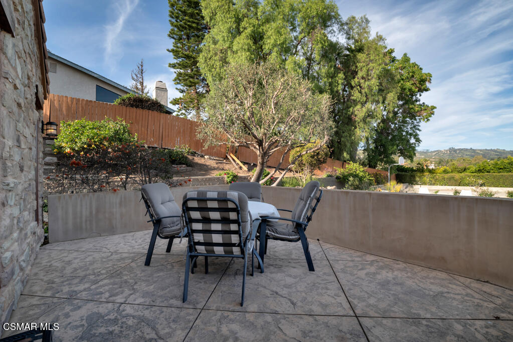 1660 San Rafael Way Camarillo, CA 93012 - Photo 42 of 63 1660 San Rafael Way- HsHProd-50