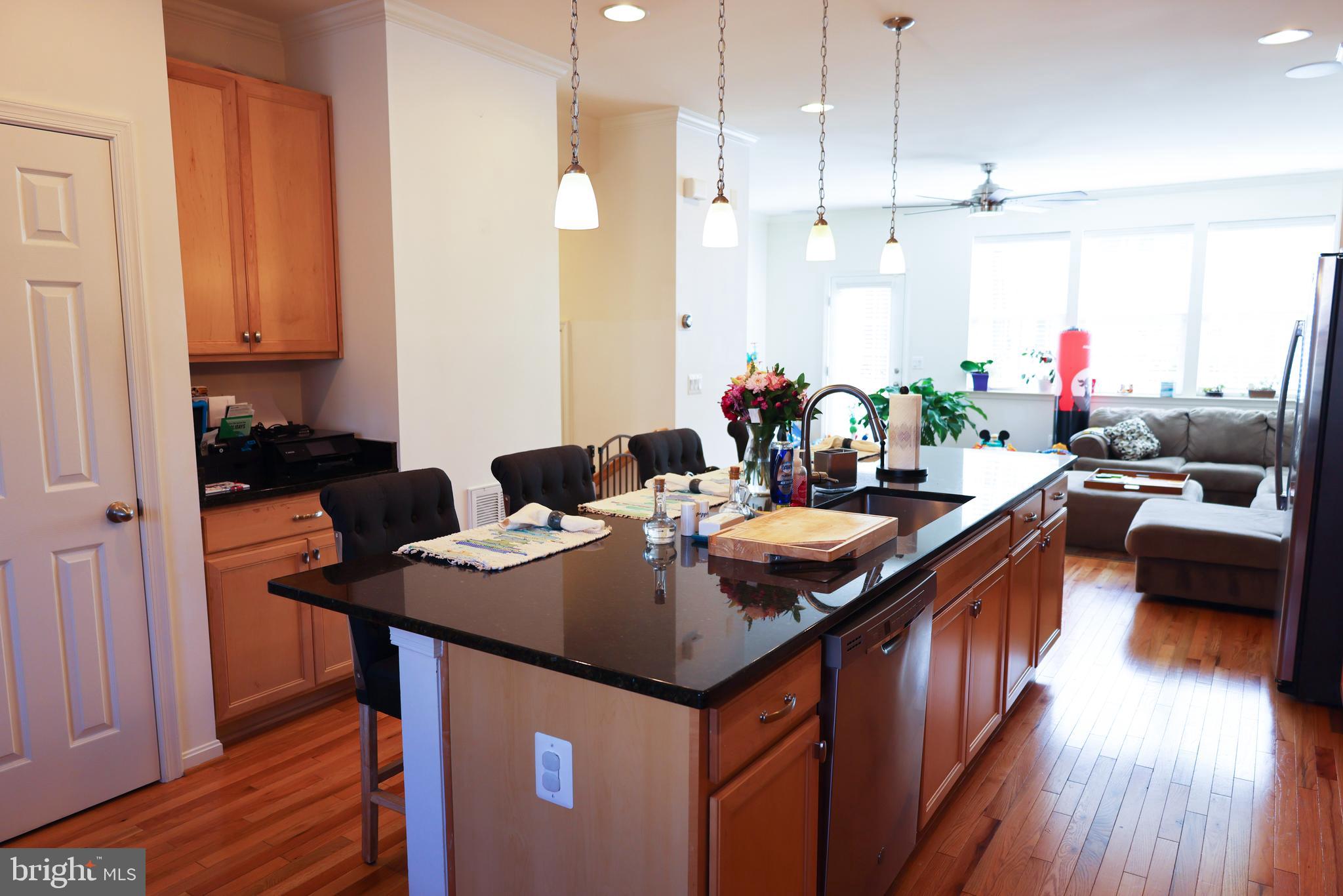 8006 Cayzer Lane Gainesville, VA 20155 - Photo 18 of 35