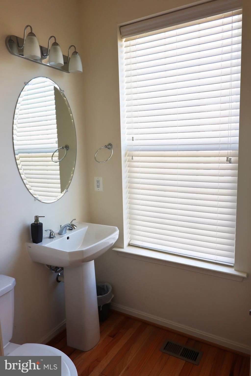 8006 Cayzer Lane Gainesville, VA 20155 - Photo 25 of 35