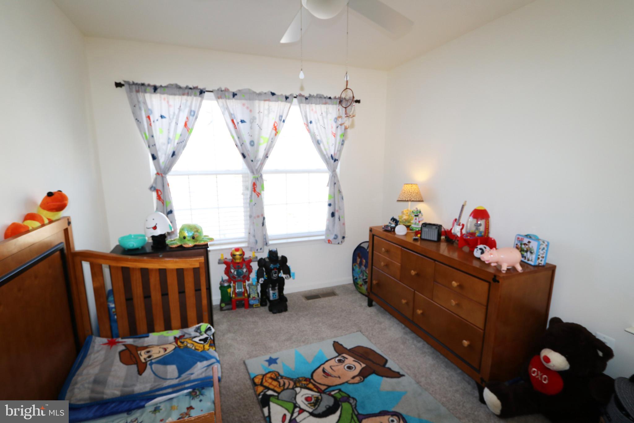 8006 Cayzer Lane Gainesville, VA 20155 - Photo 33 of 35